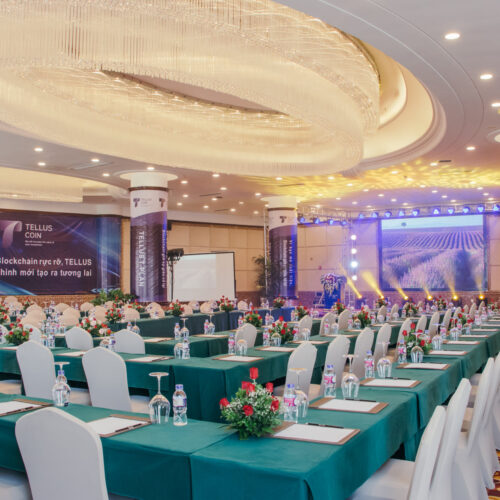 Hồng Vận Grand Hotel