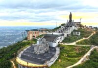 Khu du lịch quốc gia núi bà Đen thu hút khách du lịch ngày đầu năm mới (phóng viên phát tin về ban, đã thông qua trưởng cqtt ạ)