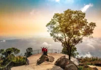 Du lịch núi bà đen